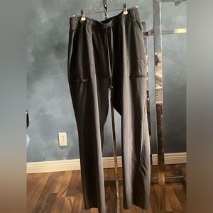 Scrubstar scrub pants. Size large. Dark gray, blue stitching around pockets